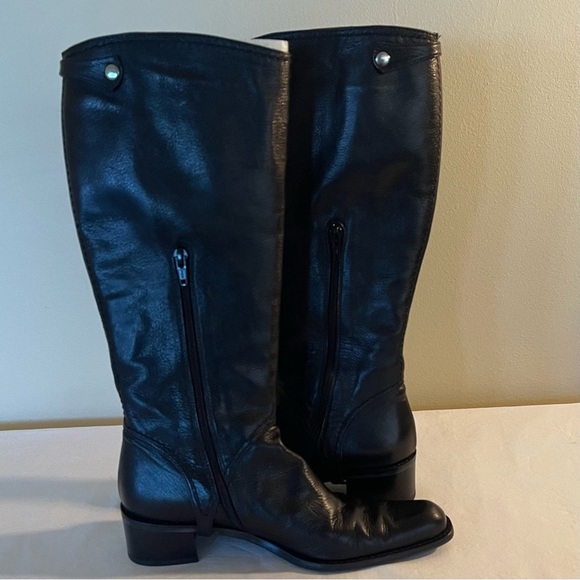 Stuart Weitzman Black Nappa Leather Knee-high Boots - Picture 3 of 10